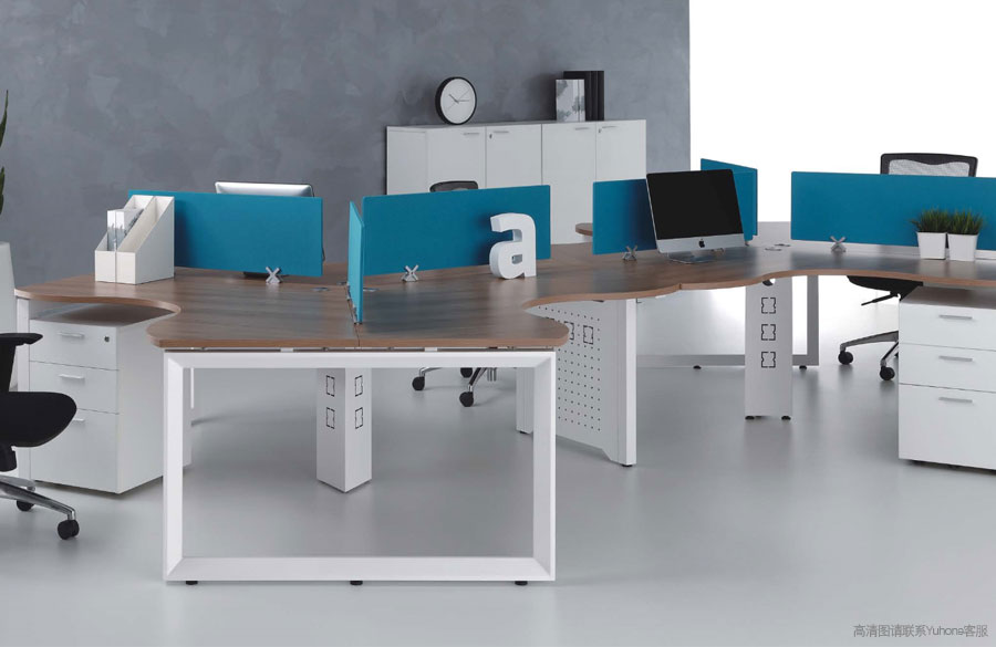  此办公桌别名为：板式办公桌，职员桌，工作位，板式员工位，钢木办公桌，屏风工作位，桌上屏工作位，组合办公位，职员位