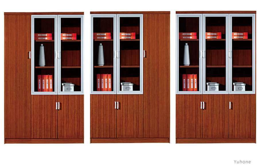  此实木文件柜别名为：实木文件柜，油漆文件柜，铝框门文件柜